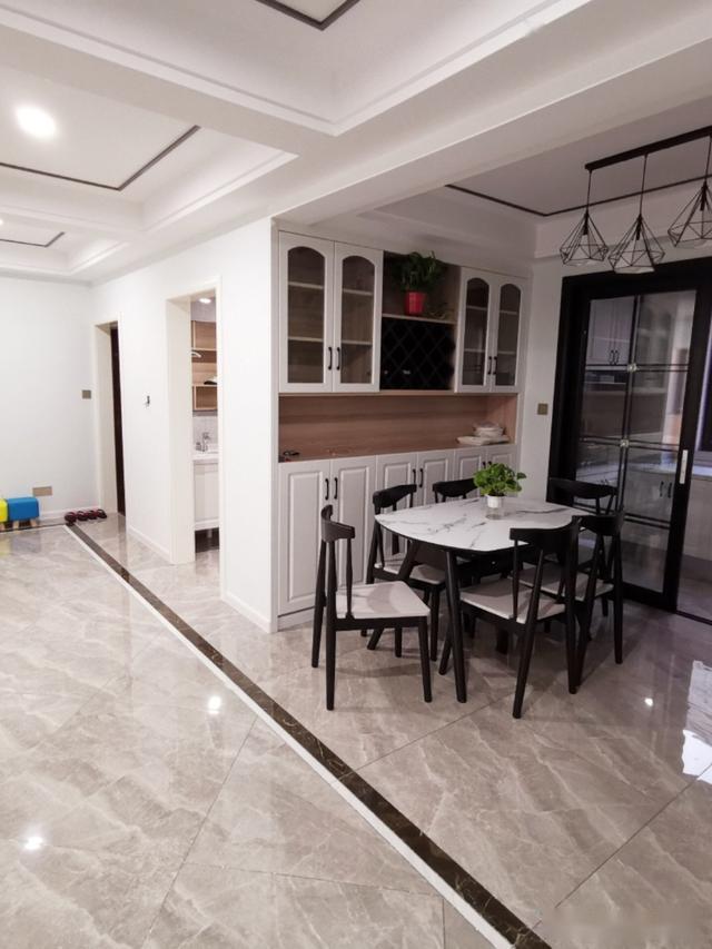 全屋定制家具效果图设计师 e6bb26ee7ed948b8a161a6daa49ae41d.jpeg