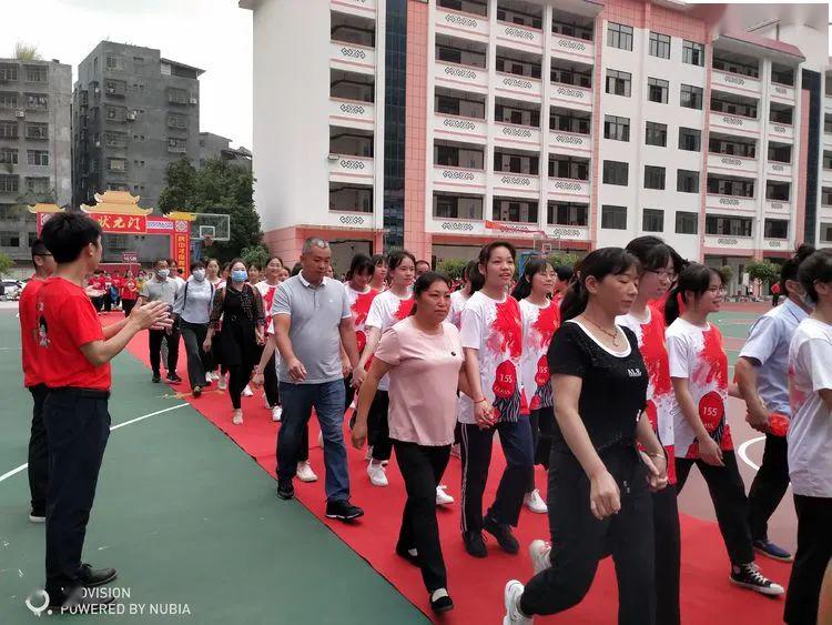 直击天峨县民族中学2020年中考58誓师大会