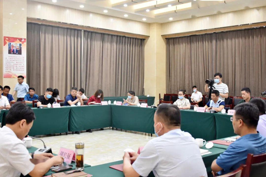 全国有多少个村支书呢 3dcc81c079b74b65aa72e83cb6fd05c0.jpeg