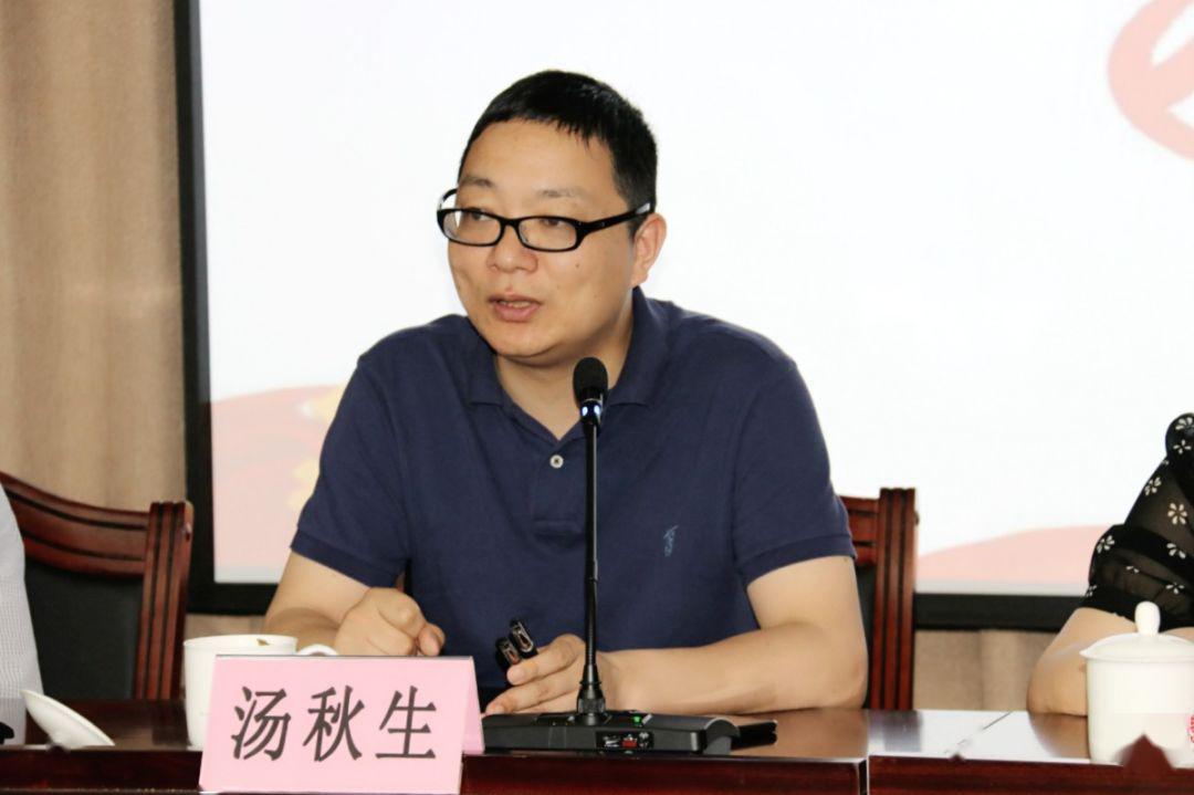 第七次人口普查组长_第七次人口普查图片(2)