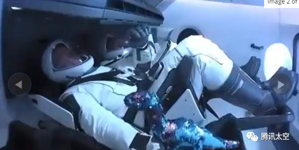 超级明星：SpaceX的龙飞船和它身上的黑科技