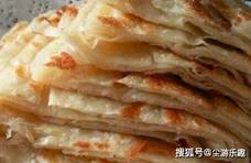 用电饼铛烙饼时，该用热水和面还是温水？总有人做错，难怪不松软