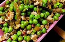 美食推荐：酸菜炒青豆，凉拌小白菜，洋葱炒牛肉，香菇小油菜
