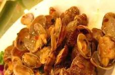 美食推荐：黄豆酱炒花蛤，剁椒肉末毛豆，虾皮茼蒿，香菇肉片