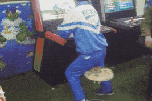 妹纸你没事学什么扣篮?篮球搞笑事件大合集,笑到腹肌疼