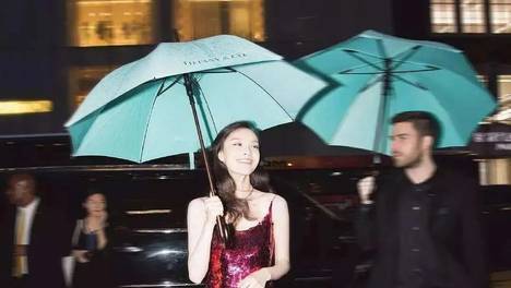 倪妮：“看上去很美”