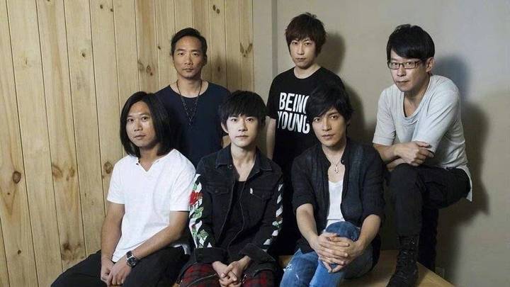 易烊千玺为五月天演唱会送花篮,是祝贺他们演出圆满成功吗?