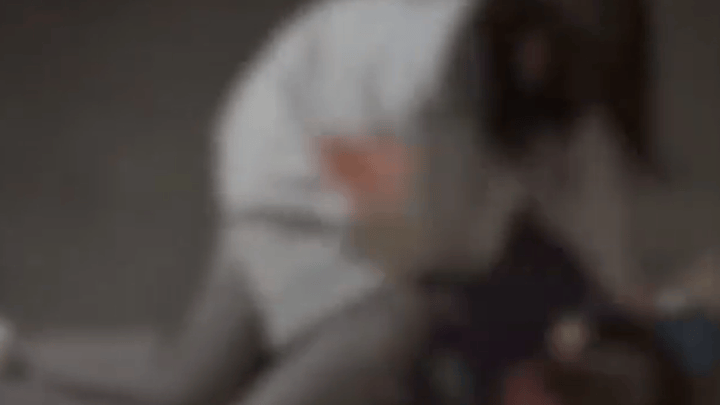 重庆初中女生被多人掌掴欺凌,父亲:绝不接受和解,能为女儿找回尊严吗?