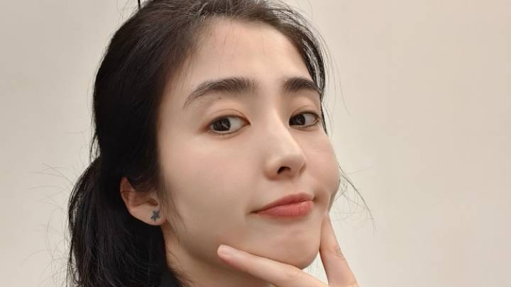 前女足国门赵丽娜乘风舞台首秀献唱《无名之辈》,你觉得她演技好吗?