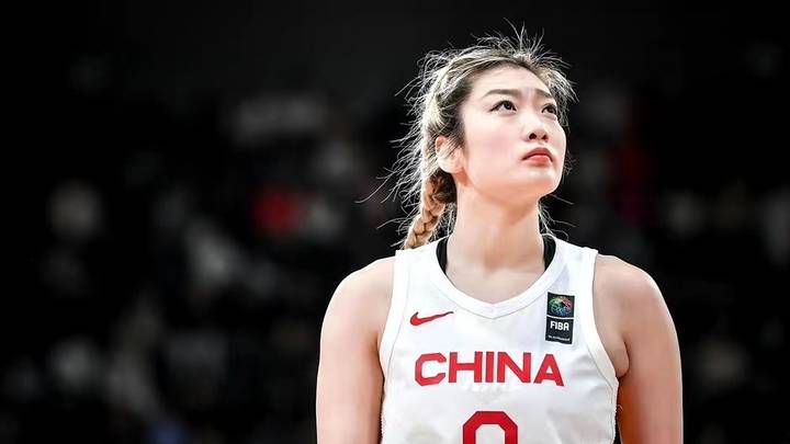 李梦公开回应张隆每个月都有按时付钱,你相信吗?
