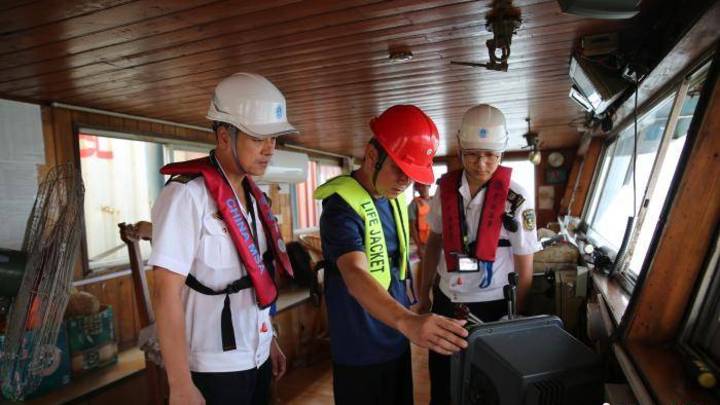 国内一地全市停课、暂停航班运行,你觉得有必要吗?