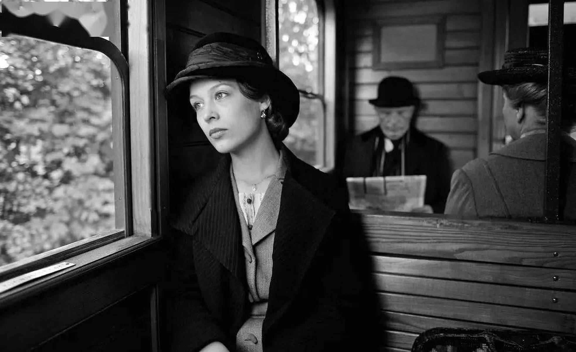 无处不在却一直缺席的主角—《弗兰兹》