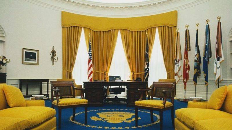 美国总统就职:英国诺福克的"山寨版"白宫_椭圆形办公室