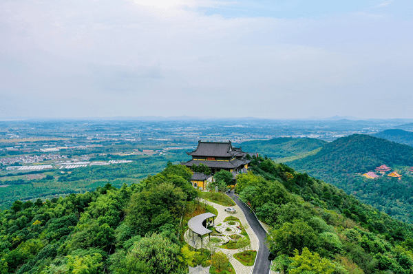 游子山