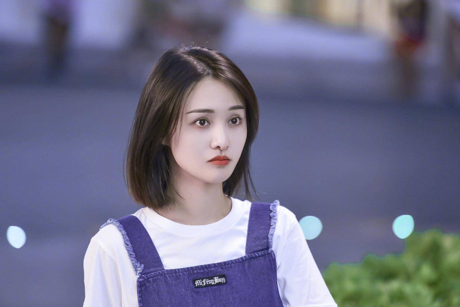 郑爽和张恒 来自搜狐网