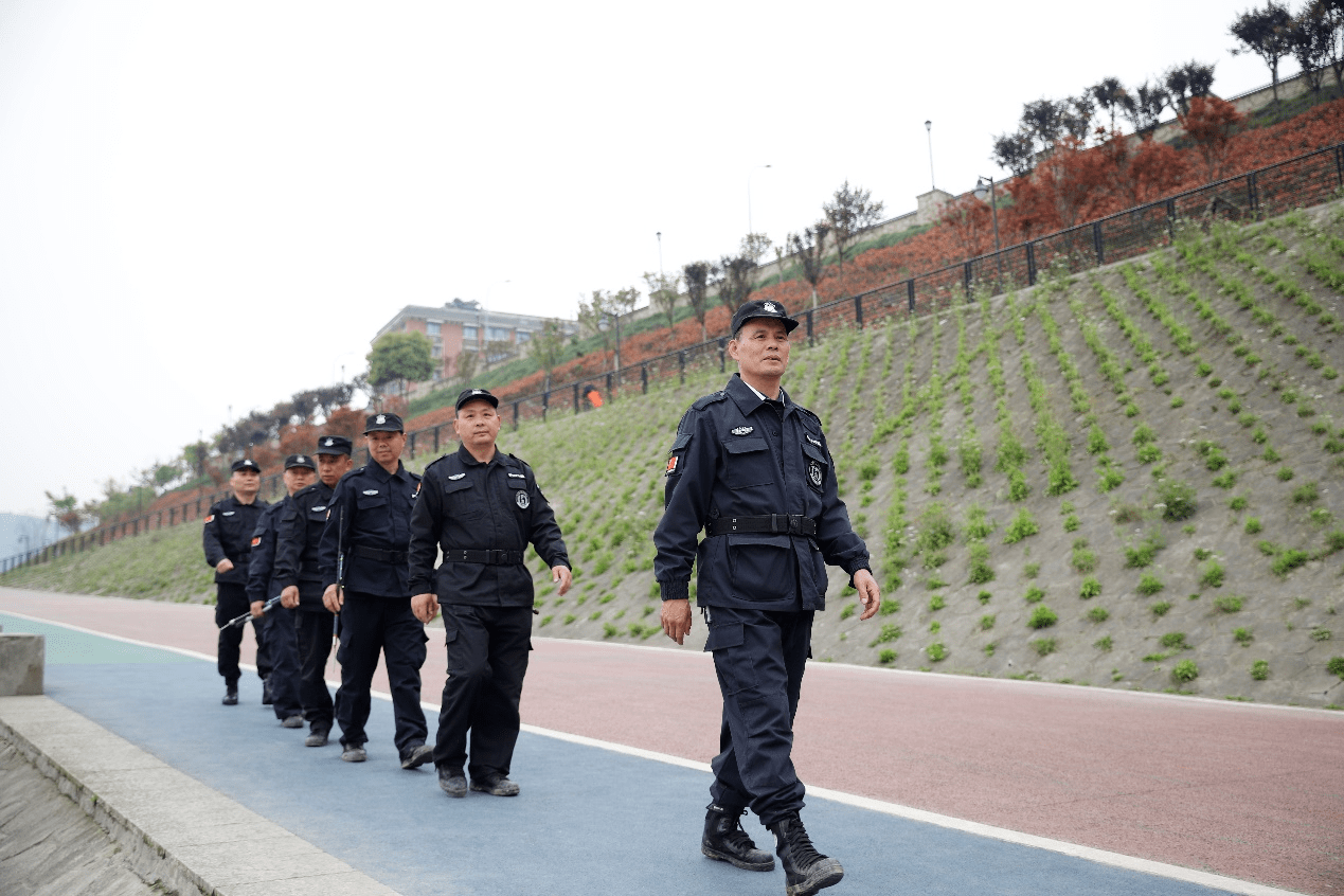 (禁渔巡护队伍正在巡逻,北碚区农业农村委供图)