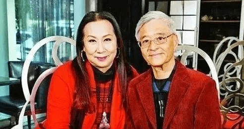 奚秀兰84春晚明明唱了四首歌?为什么大多说三首?说些你不知的事