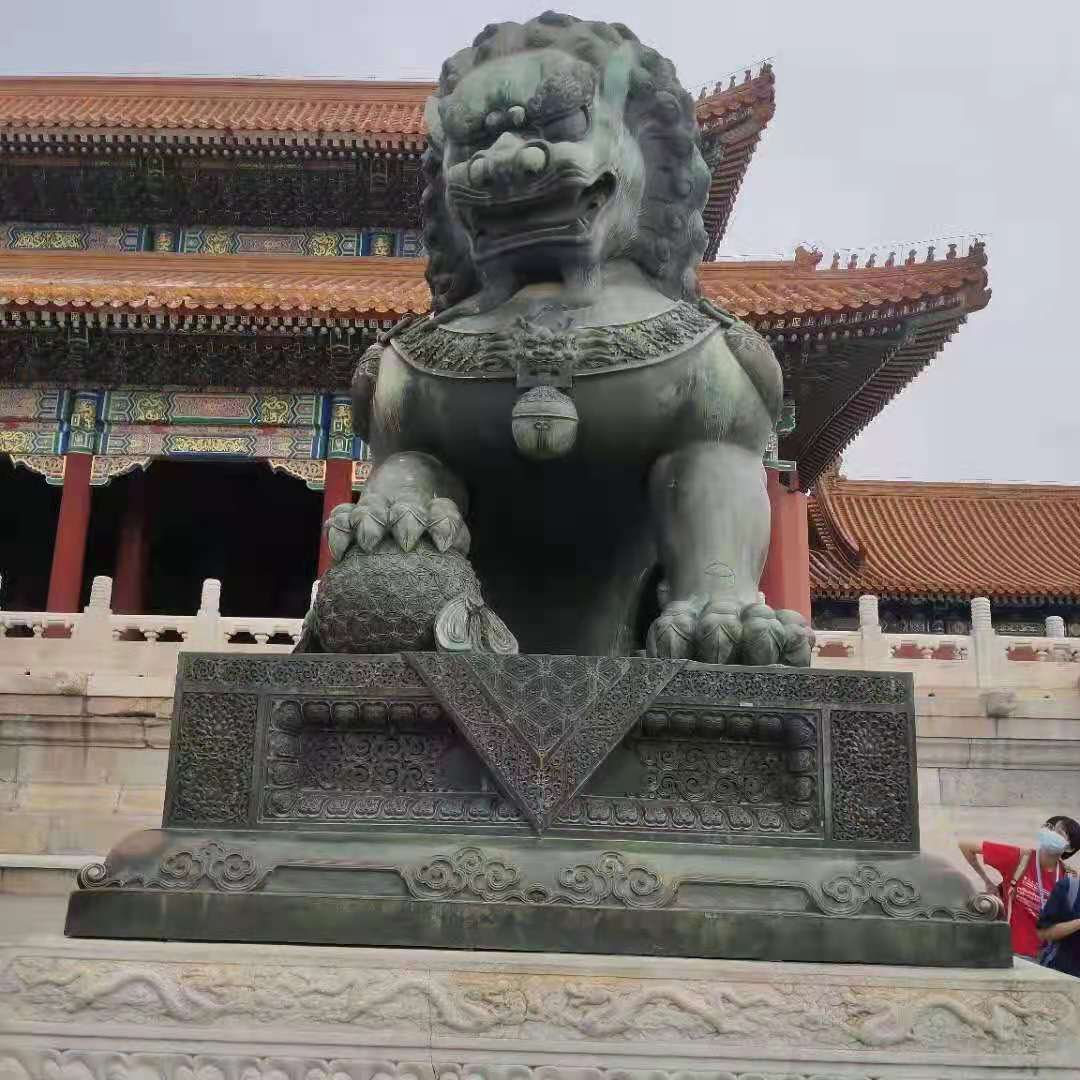 故宫博物院太和殿铜狮雕塑复制