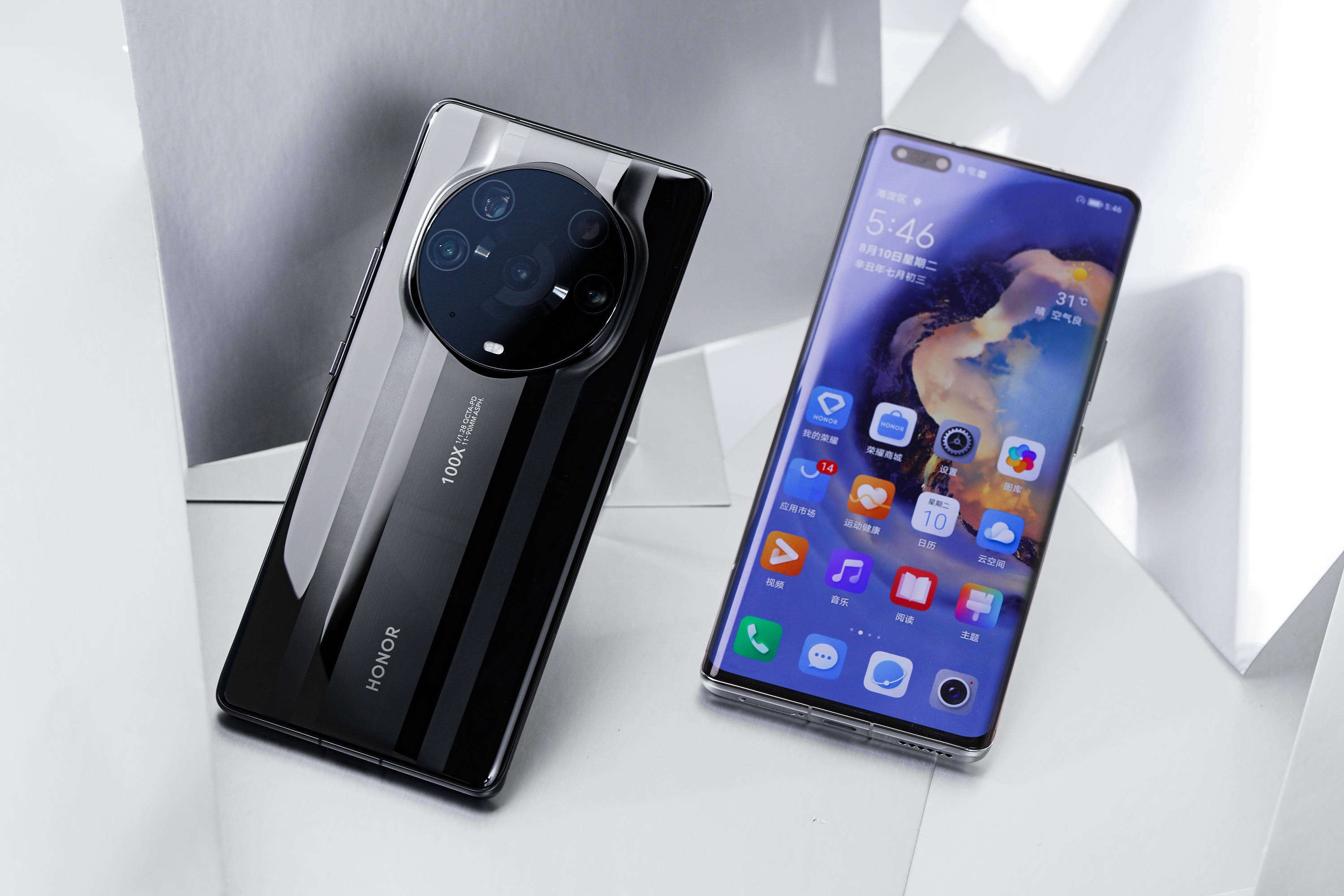 华为magic3pro图片,华为mate30pro图片 性能与影像俱佳的全能科技旗舰荣耀magic3pro图赏