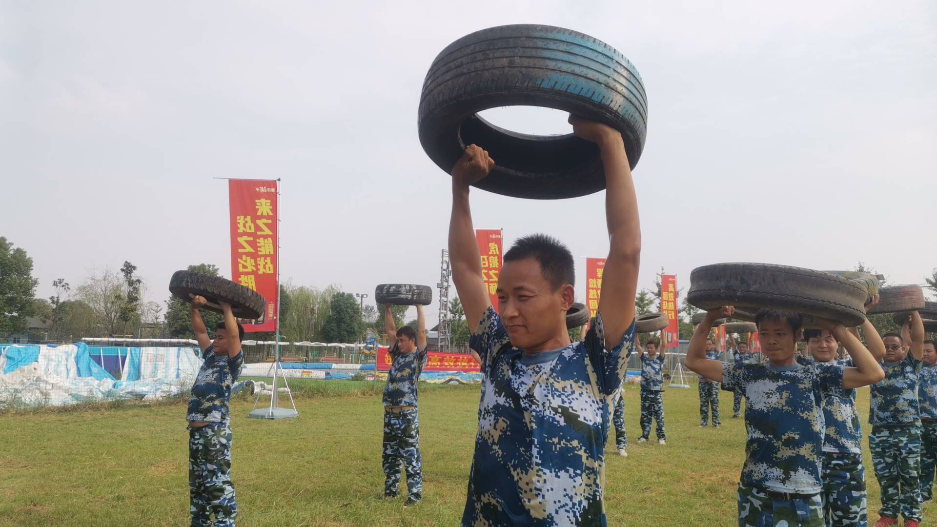 荆门军事拓展训练营荆门魔鬼训练营