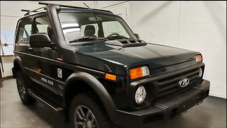 lada niva 50周年纪念版惊喜亮相 造型再进化/限量生产50辆_搜狐汽车