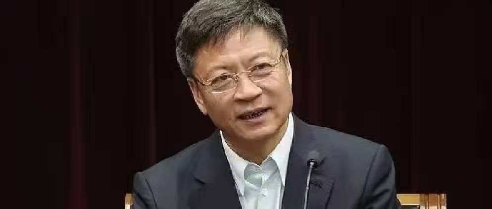 11月14日,"白衣骑士"孙宏斌出手了.这一次,他拿出4.