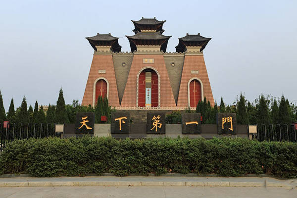 景区说之天下第一门景区