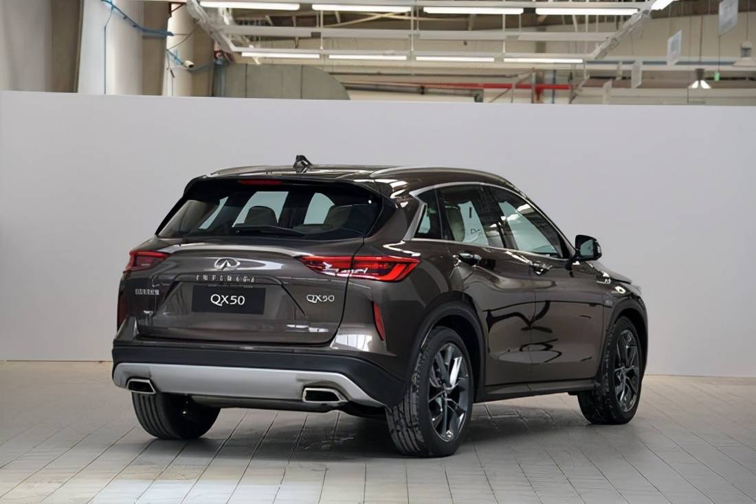 2022款英菲尼迪qx50孤胆英雄