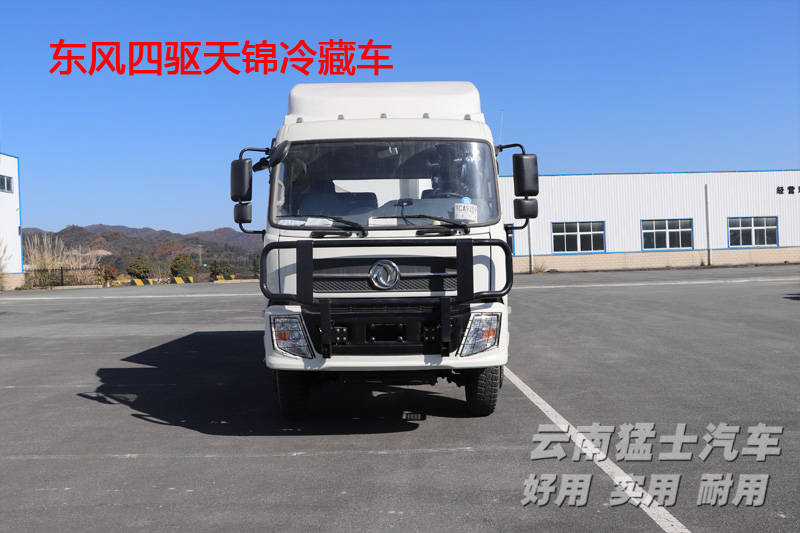 东风天锦的用途很广这个改装是四驱冷藏车