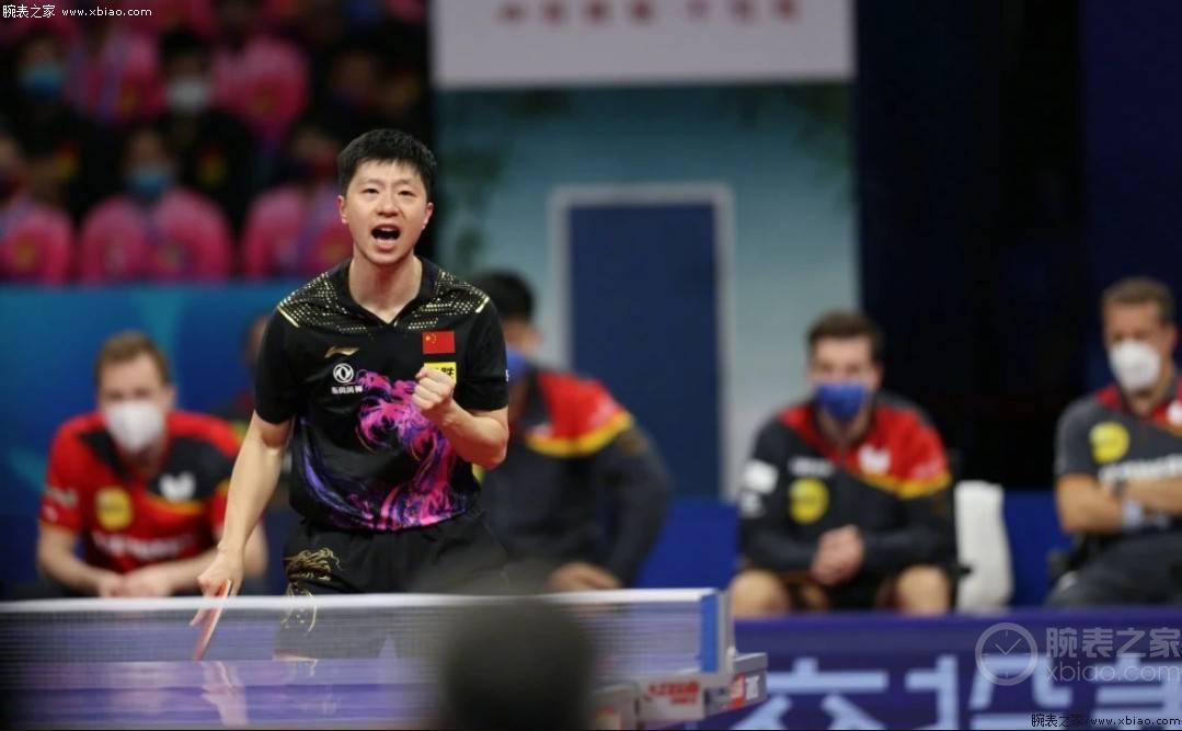 С��̸�����콱̨�ϵ���������ʲô����