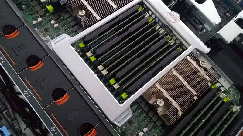 选择适合自己的VPS主机：80VPS和LocVPS如何取舍？ (80vps locvps)  第1张