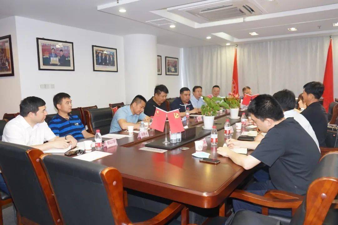 津门楚商天津市人民政府合作交流办公室楚建通处长一行莅临商会考察