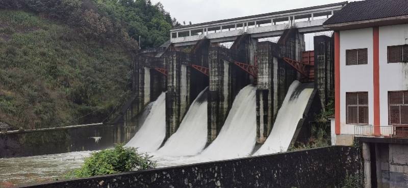 暴雨|江西遭强降雨致44万人受灾，长江中下游地区将进入梅雨期