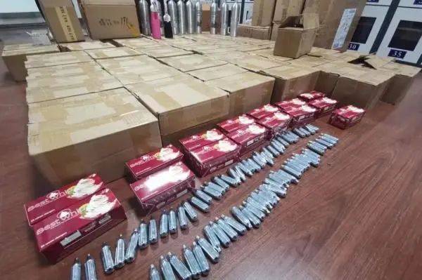 宁海|宁波一男子扬言纵火还打算跳楼，这种“毒品”正向青年群体蔓延……