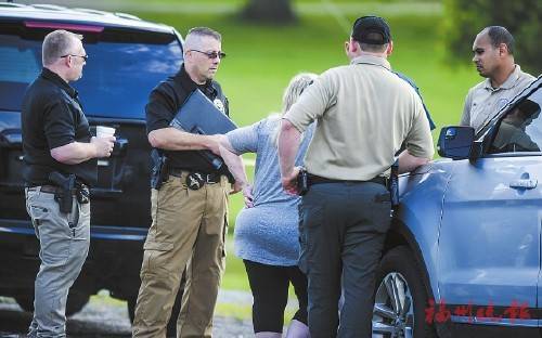 美联社|美国南部枪击案 7人死亡