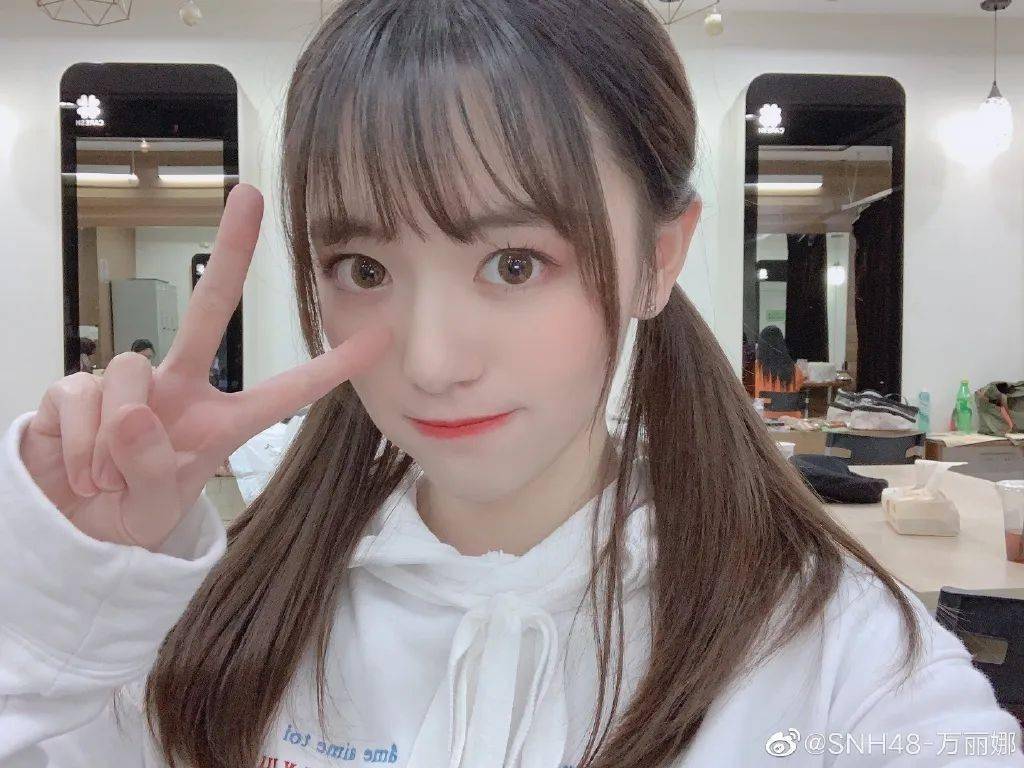 FAN动态丨女星的双马尾造型盘点你们都是吃了可爱吗? FAN动态丨女星的双马尾造型盘点你们都是吃了可爱吗?