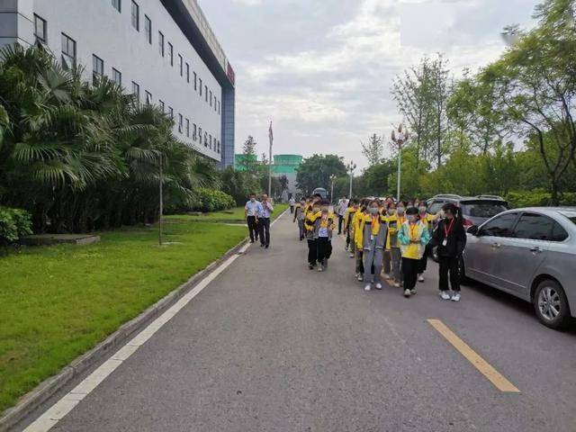 岳池县2020GDP_再见2020你好2021图片(2)