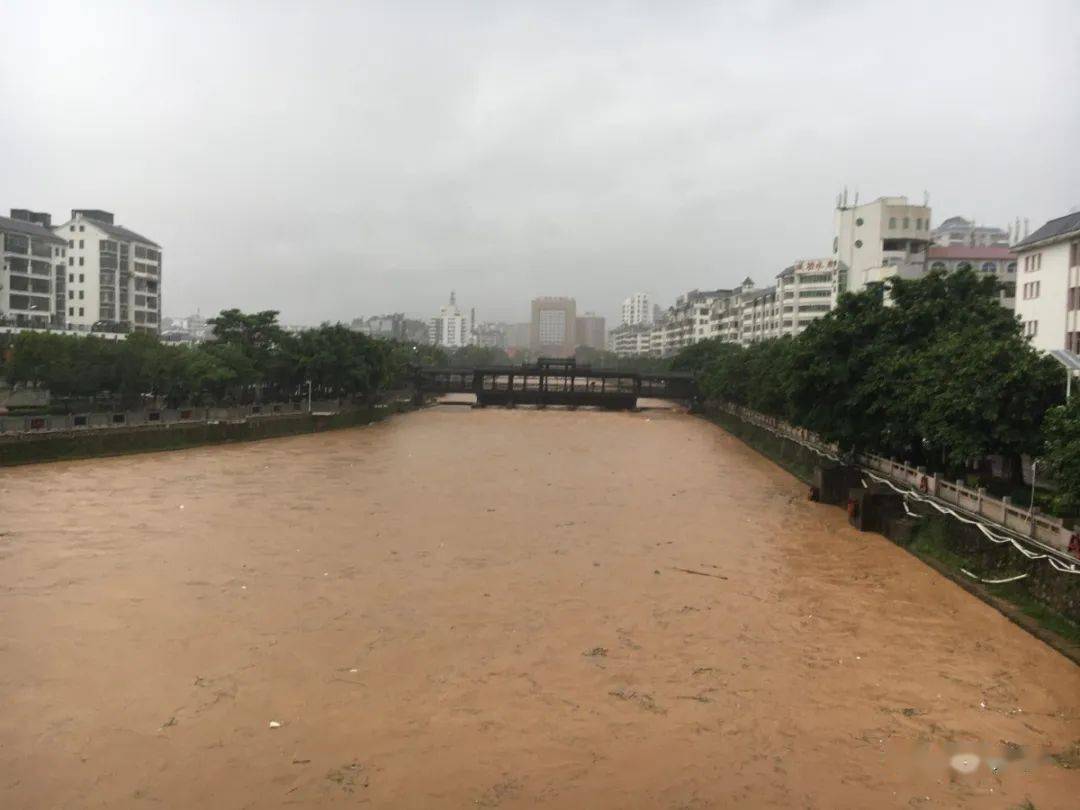 龙岩启动防暴雨Ⅳ级应急响应!