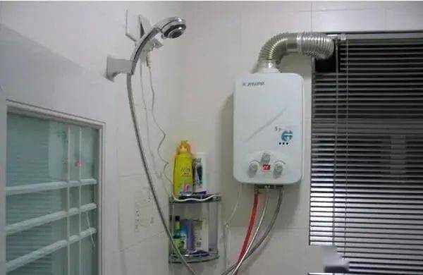 7,燃气热水器禁止安装在浴室内.