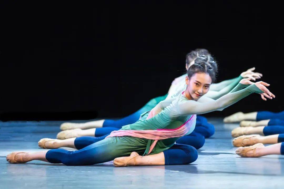 中国古典舞女班身韵教材北京师范大学艺术与传媒学院舞蹈系视频教材