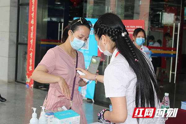 企业|“开门迎客”！湖南线下招聘回归 每周六都有大型招聘会等着你