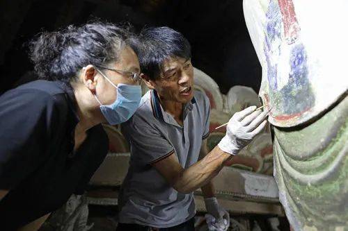 『千年』小縣城的皇家古剎為何能安然屹立千年？｜草地·說人解史，