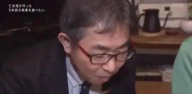 炖肉|女儿把她做的最后一道菜冻进冰箱五年。如今她重温了这个味道母亲突然去世