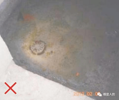 c.防爆地漏不能正常排水(错误做法)