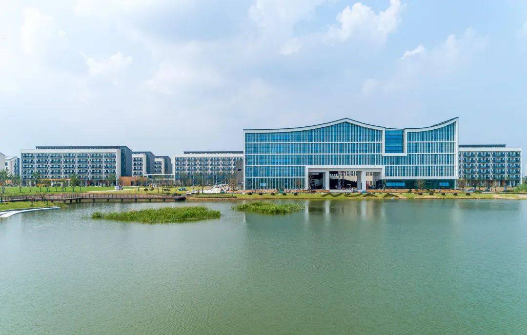 南京航空航天大排名_南京航空航天大学党委书记郑永安:传承航空报国精(2)