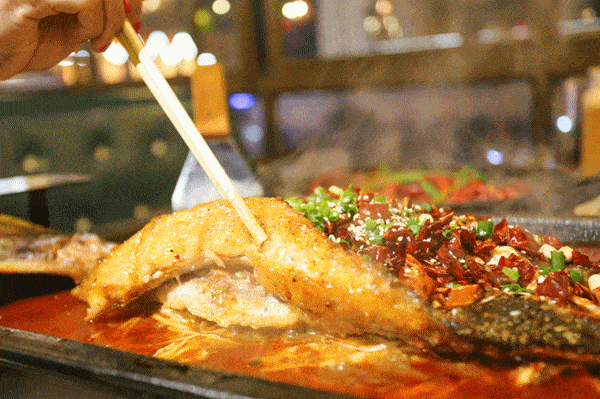 【平阳路】99元抢原价307元的炉鱼传奇套餐.