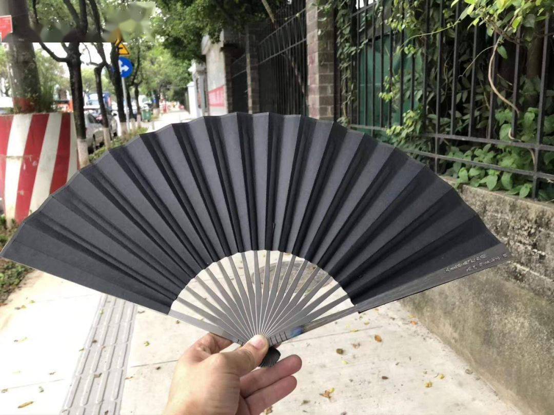 大侠！你的扇子到啦！ 请查收！！！_折扇