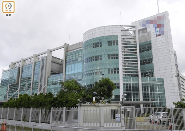 资料|咄咄怪事！“狗仔”起家的黎智英称追访他的人是“假记者”，还把人资料登报，香港记协却……