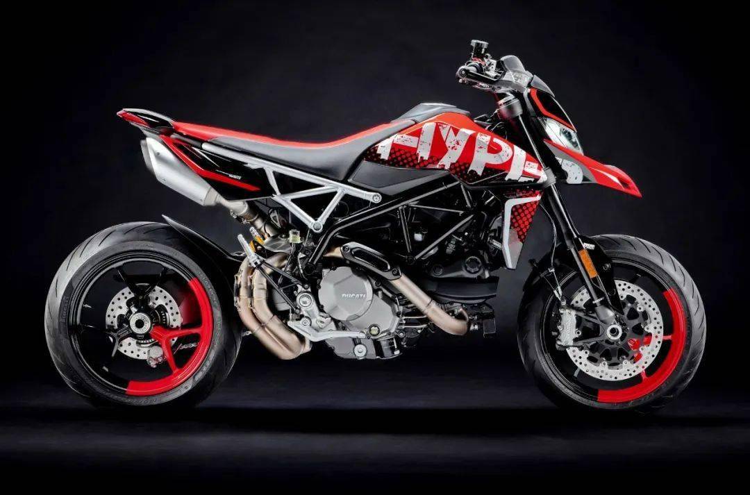 杜卡迪发布新款hypermotard950rve版标配快速换挡