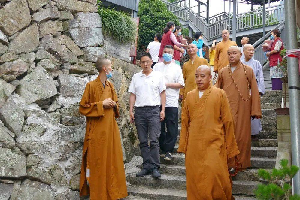 温州市佛教协会组织开展创建"温州名寺(美丽寺院)"实地调研工作